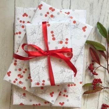 Acorn and Berries Festive Christmas Wrapping Paper