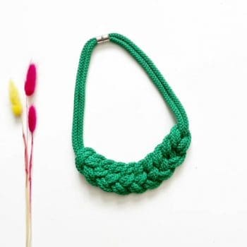 Green Cotton Necklace finished with magnets