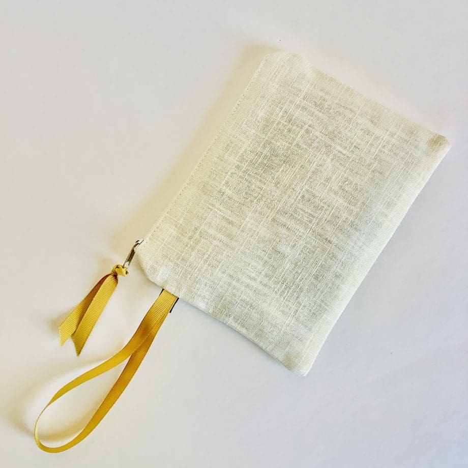Linen Zip-Up Pouch - cream with peacock feathers motif