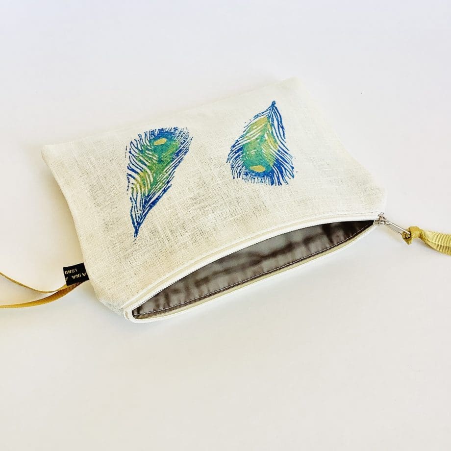 Linen Zip-Up Pouch - cream with peacock feathers motif